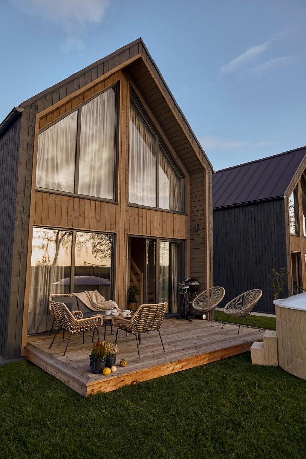 Wood House Trzesacz Villa ภายนอก รูปภาพ